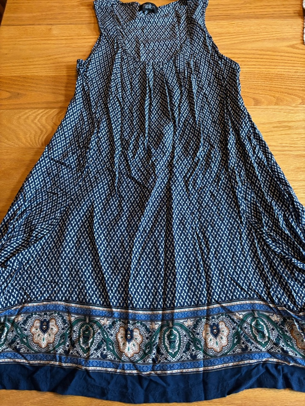 Papillon Women’s Sleeveless Lightweight Boho Geometric Print Dress M Flowy